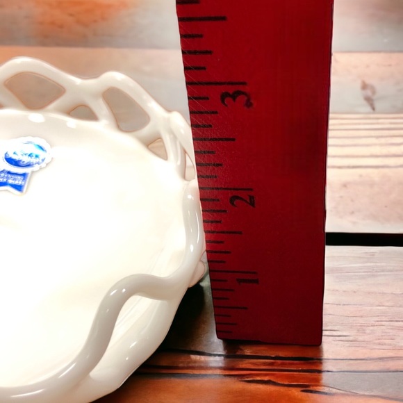 Vintage Imperial Glass Original Milk Glass Bowl Lace Edging 1950’s Excellence - Picture 10 of 12